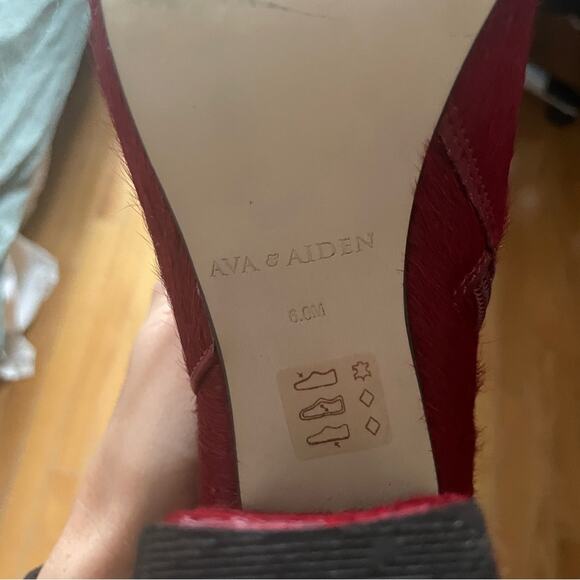 Ava & Aiden Red Button Tab Faux Calf Hair Booties Size 6 - Picture 6 of 7